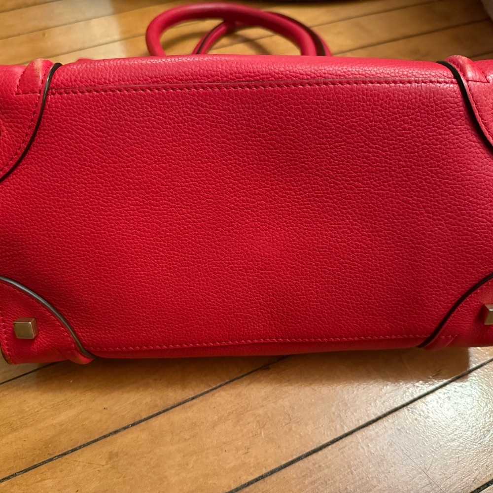 Celine luggage tote red with gold hardware - Picture 9 of 9